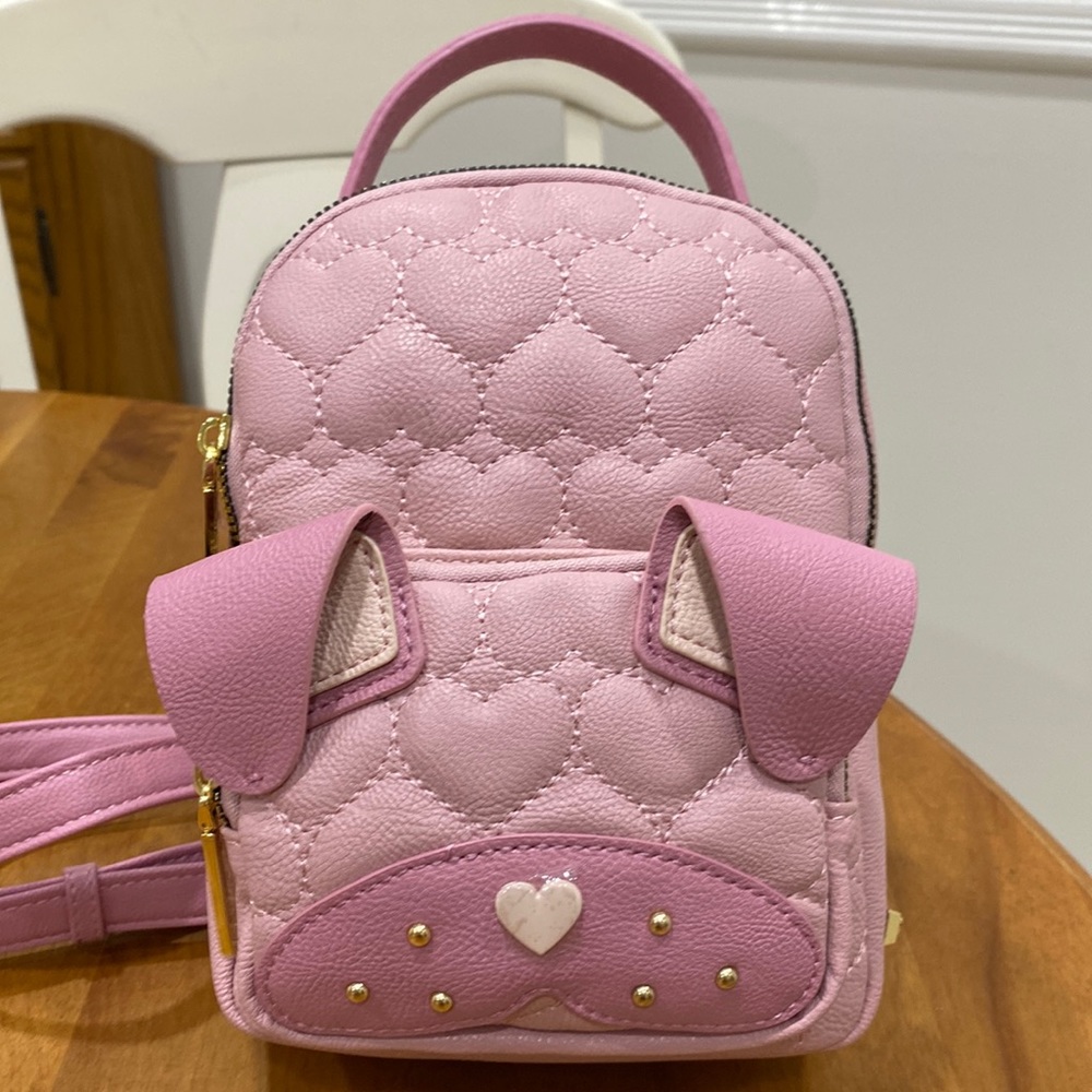 NWT. Betsey Johnson, mini puppy backpack. - Picture 1 of 12